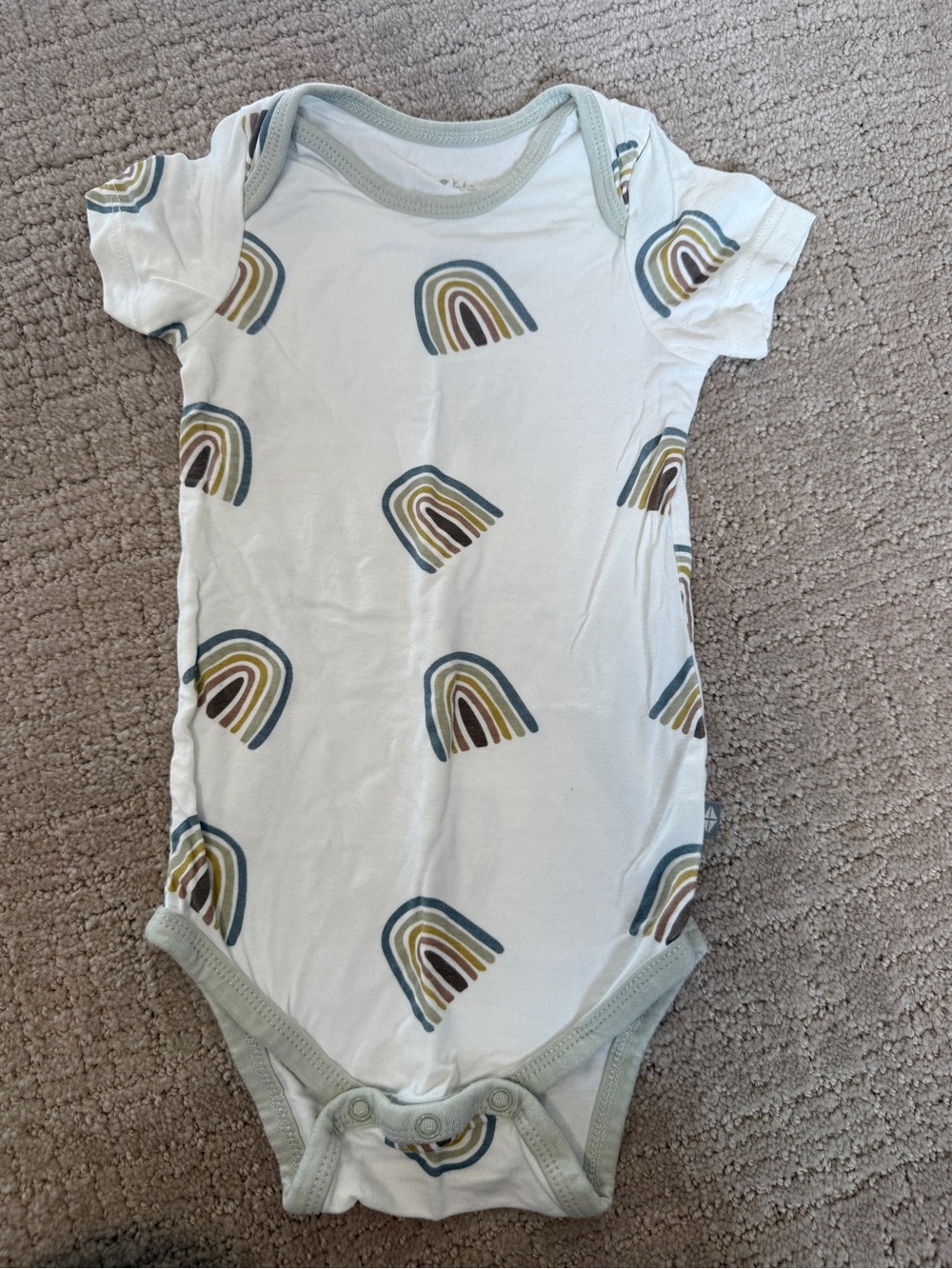 Kyte BABY White Short-Sleeve One-Piece Rainbow Print